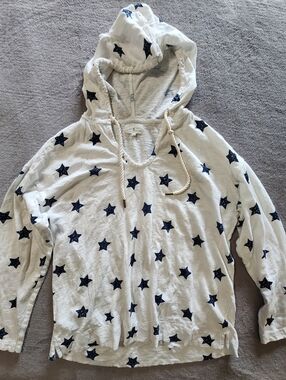 Lou & Grey Light Weight Hoodie